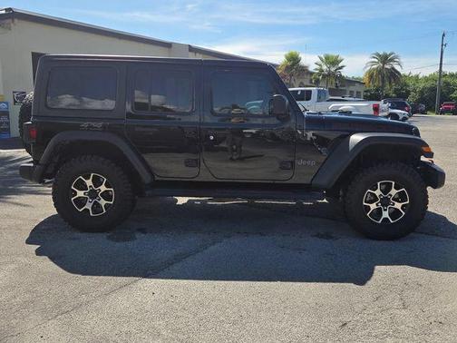 Black Clearcoat 2021 Jeep Wrangler Unlimited Rubicon