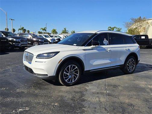 2022 Lincoln Corsair Standard