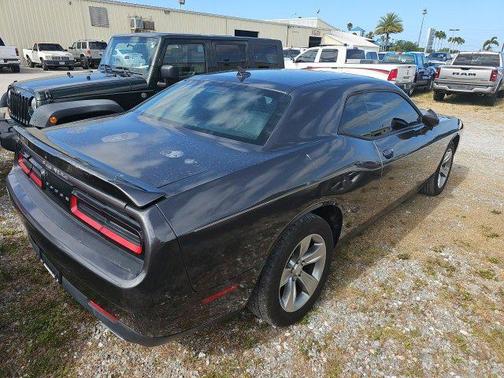2018 Dodge Challenger SXT