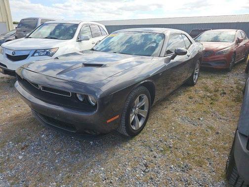 2018 Dodge Challenger SXT