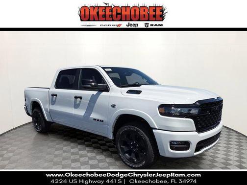 Bright White Clearcoat 2026 RAM 1500 Big Horn/Lone Star