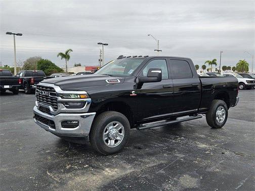 2025 RAM 2500 Tradesman Crew Cab 4x4 6'4' Box
