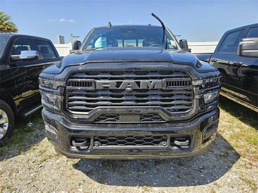 2025 RAM 2500 Big Horn Crew Cab 4x4 6'4' Box