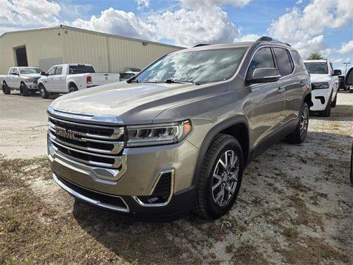 2022 GMC Acadia FWD SLT