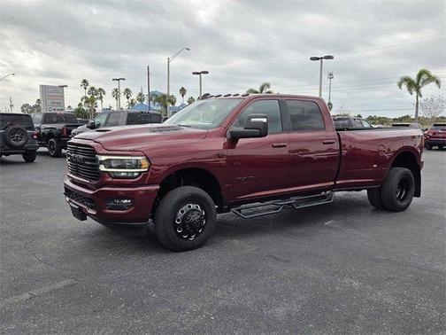 2024 RAM 3500 Laramie Crew Cab 4x4 8' Box