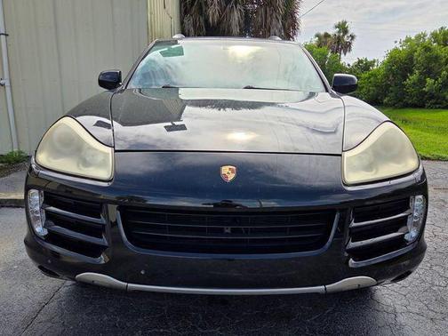 Black 2008 Porsche Cayenne Cayenne