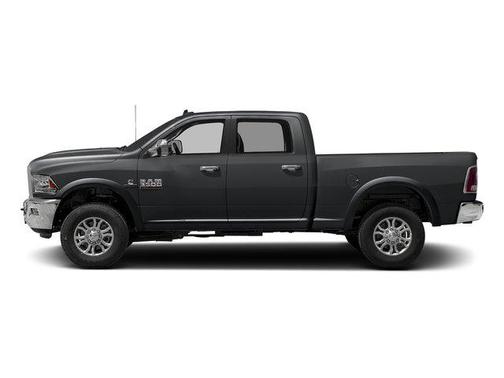 2017 RAM 3500 Laramie Crew Cab 4x4 8' Box