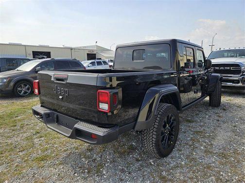 2025 Jeep Gladiator Nighthawk