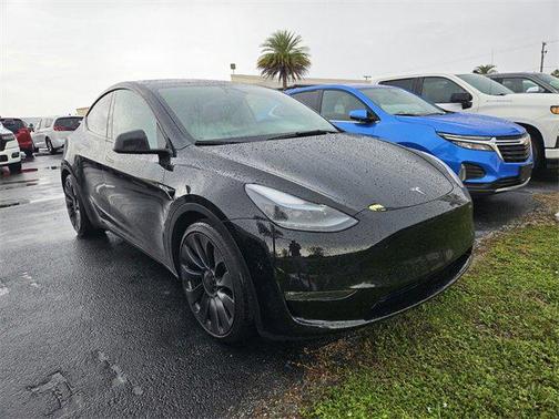 2025 Tesla Model Y Performance Dual Motor All-Wheel Drive
