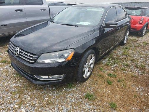 2014 Volkswagen Passat 2.0L TDI DSG SE w/Sunroof