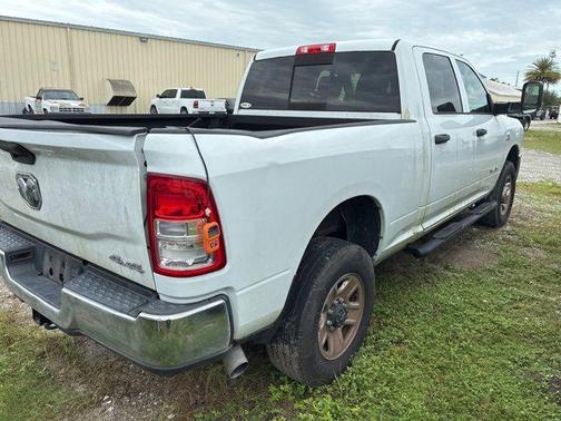 2020 RAM 2500 Tradesman Crew Cab 4X4 6'4' Box