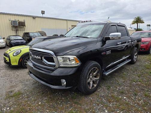 2018 RAM 1500 Limited Crew Cab 4x4 5'7' Box