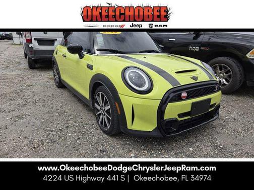 Zesty Yellow 2024 MINI Hardtop Cooper S
