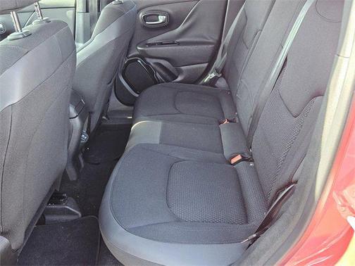 2018 Jeep Renegade Altitude