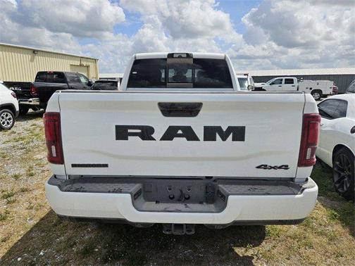 2025 RAM 2500 Big Horn Crew Cab 4x4 6'4' Box