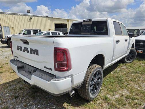 2025 RAM 2500 Big Horn Crew Cab 4x4 6'4' Box