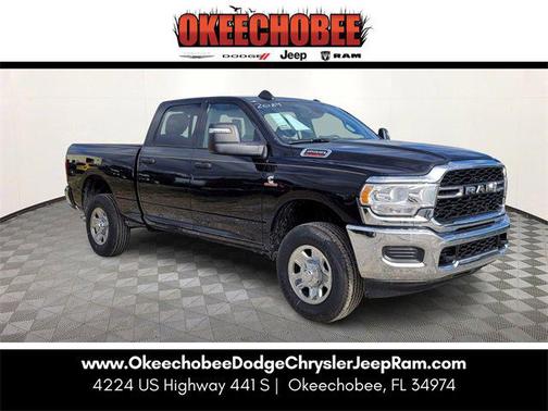 2024 RAM 2500 Tradesman Crew Cab 4x4 6'4' Box
