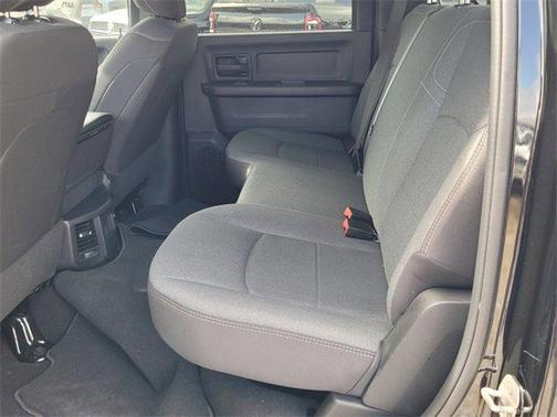 2024 RAM 2500 Tradesman Crew Cab 4x4 6'4' Box