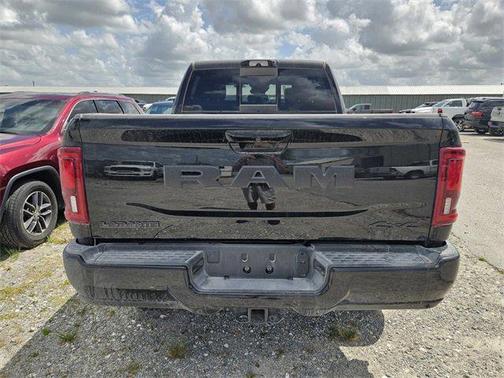 2025 RAM 2500 Laramie Crew Cab 4x4 6'4' Box