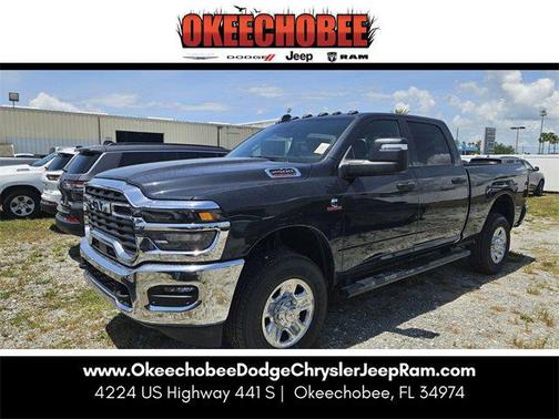 2025 RAM 2500 Tradesman Crew Cab 4x4 6'4' Box