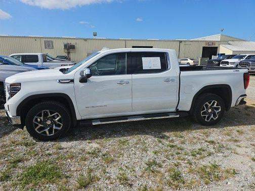 2023 GMC Sierra 1500 SLT