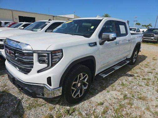 2023 GMC Sierra 1500 SLT