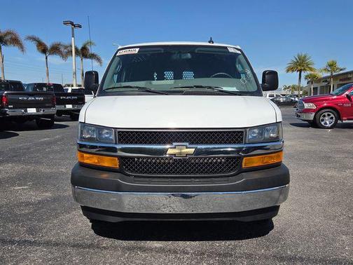 2024 Chevrolet Express 2500 RWD 2500 Regular Wheelbase WT