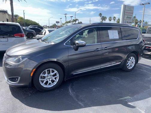2020 Chrysler Pacifica Limited