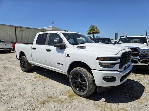 2025 RAM 2500 Big Horn Crew Cab 4x4 6'4' Box