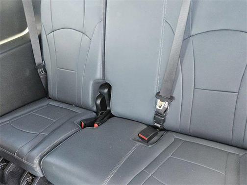 2023 Buick Enclave Essence FWD