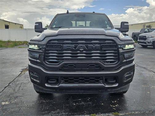 2025 RAM 2500 Big Horn Crew Cab 4x4 6'4' Box