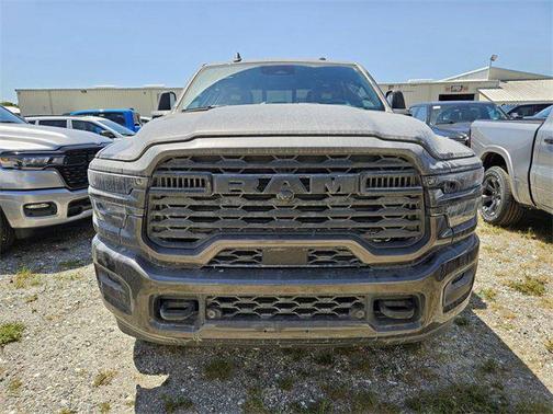 2025 RAM 2500 Big Horn Crew Cab 4x4 6'4' Box