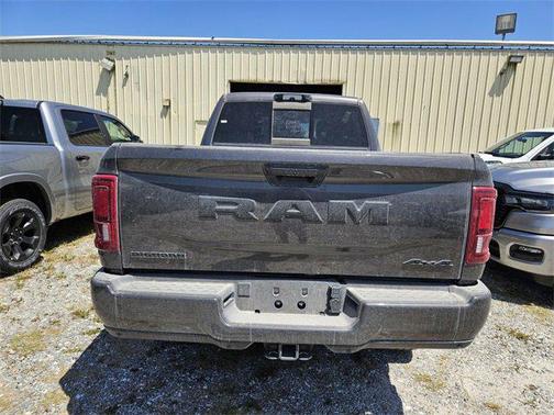 2025 RAM 2500 Big Horn Crew Cab 4x4 6'4' Box