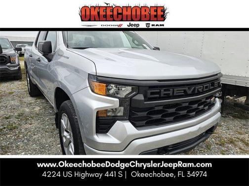 2022 Chevrolet Silverado 1500 Custom