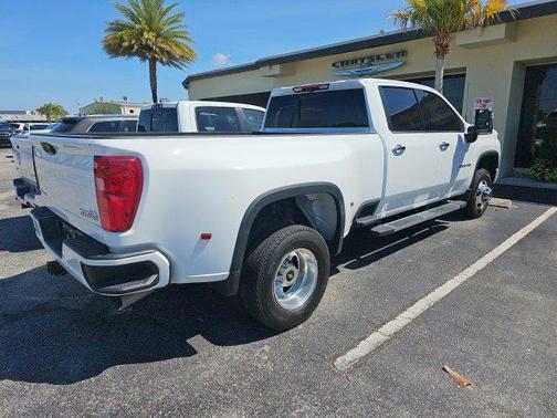 2022 Chevrolet Silverado 3500 High Country