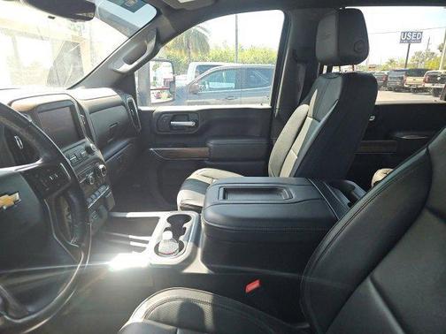 2022 Chevrolet Silverado 3500 High Country
