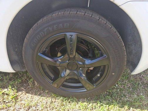 1999 Volkswagen New Beetle GLS