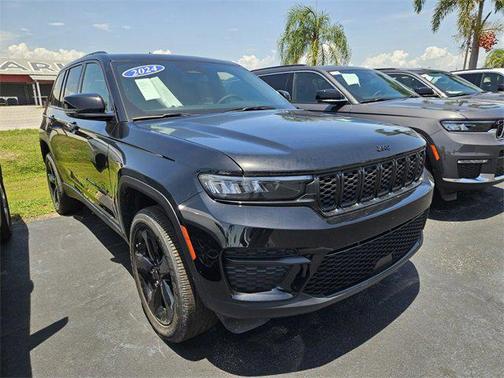 2024 Jeep Grand Cherokee Altitude