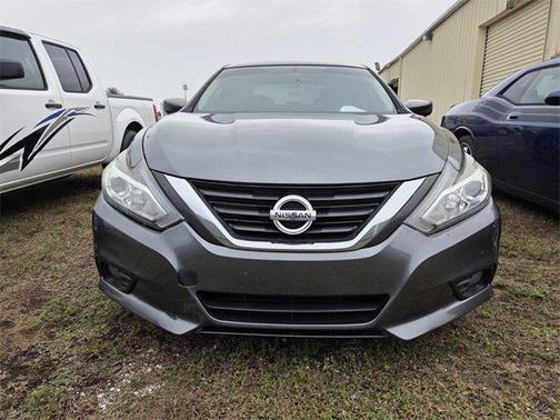 2017 Nissan Altima 2.5 SR