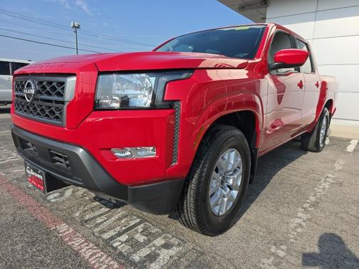 2022 Nissan Frontier SV