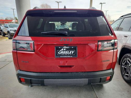 2026 Jeep Cherokee Laredo 4x4