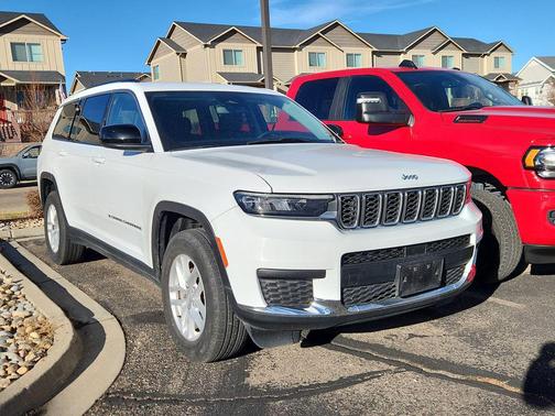 2023 Jeep Grand Cherokee L Laredo
