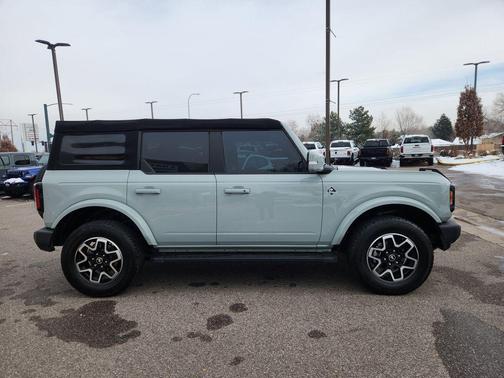 2022 Ford Bronco Outer Banks