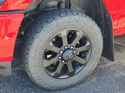Flame Red Clearcoat 2024 RAM 3500 Laramie Crew Cab 4x4 8' Box