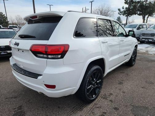 2018 Jeep Grand Cherokee Altitude
