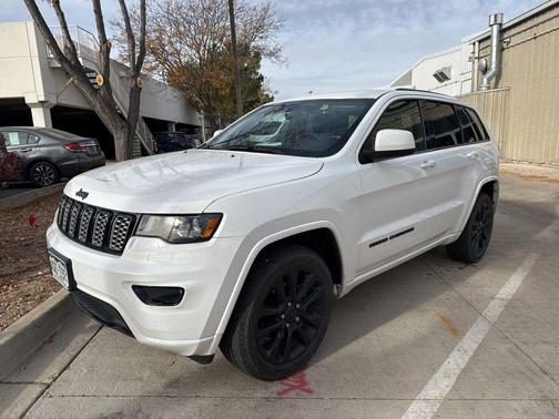 2018 Jeep Grand Cherokee Altitude