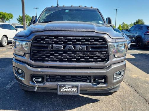 Granite Crystal Metallic Clearcoat 2024 RAM 3500 Big Horn Crew Cab 4x4 8' Box
