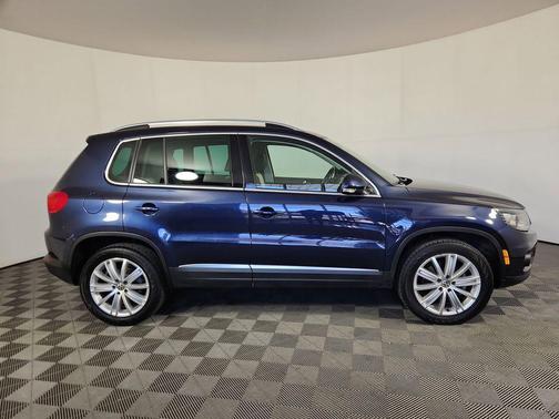2016 Volkswagen Tiguan SE