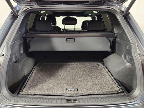 2024 Volkswagen Tiguan 2.0T SE R-Line Black 4MOTION