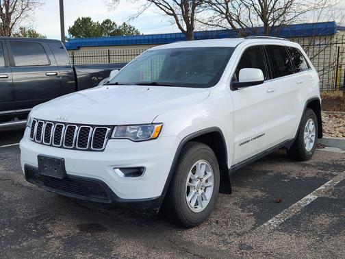 2019 Jeep Grand Cherokee Laredo